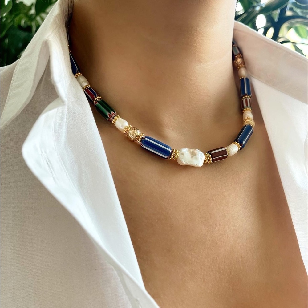 Beaded necklace